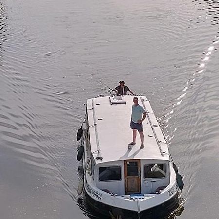 Zouw Hausboat Zakotven -Pouze Ubytovani Roudnice nad Labem Zewnętrze zdjęcie