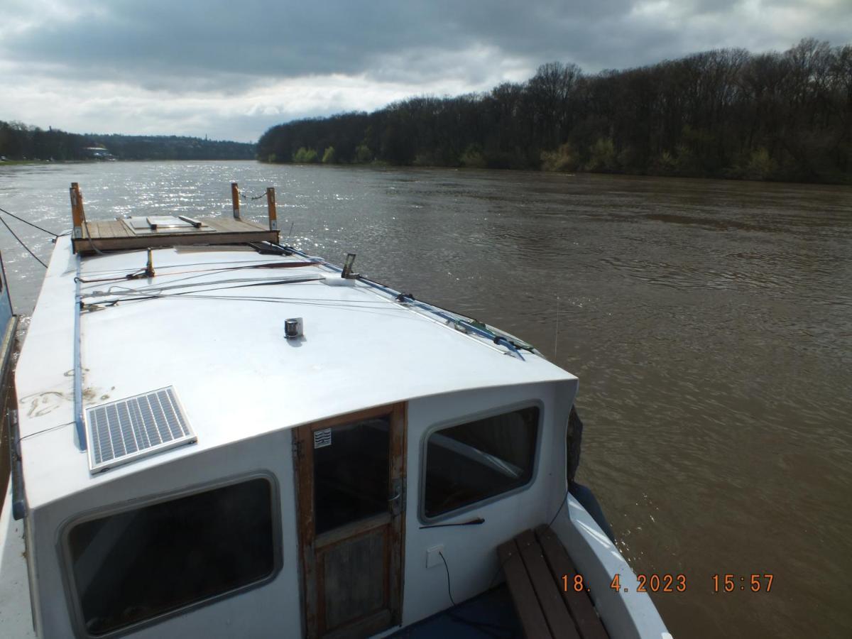Zouw Hausboat Zakotven -Pouze Ubytovani Roudnice nad Labem Zewnętrze zdjęcie