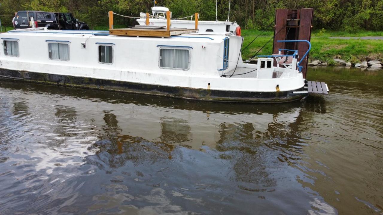 Zouw Hausboat Zakotven -Pouze Ubytovani Roudnice nad Labem Zewnętrze zdjęcie