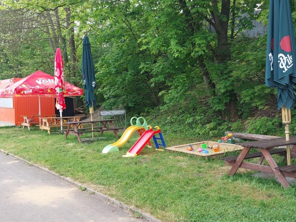 Zouw Hausboat Zakotven -Pouze Ubytovani Roudnice nad Labem Zewnętrze zdjęcie